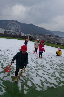 雪あそび②