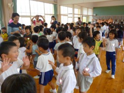 年長　ダンスの練習⑧